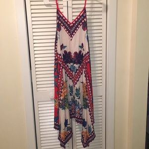 Super cute flowwy dress